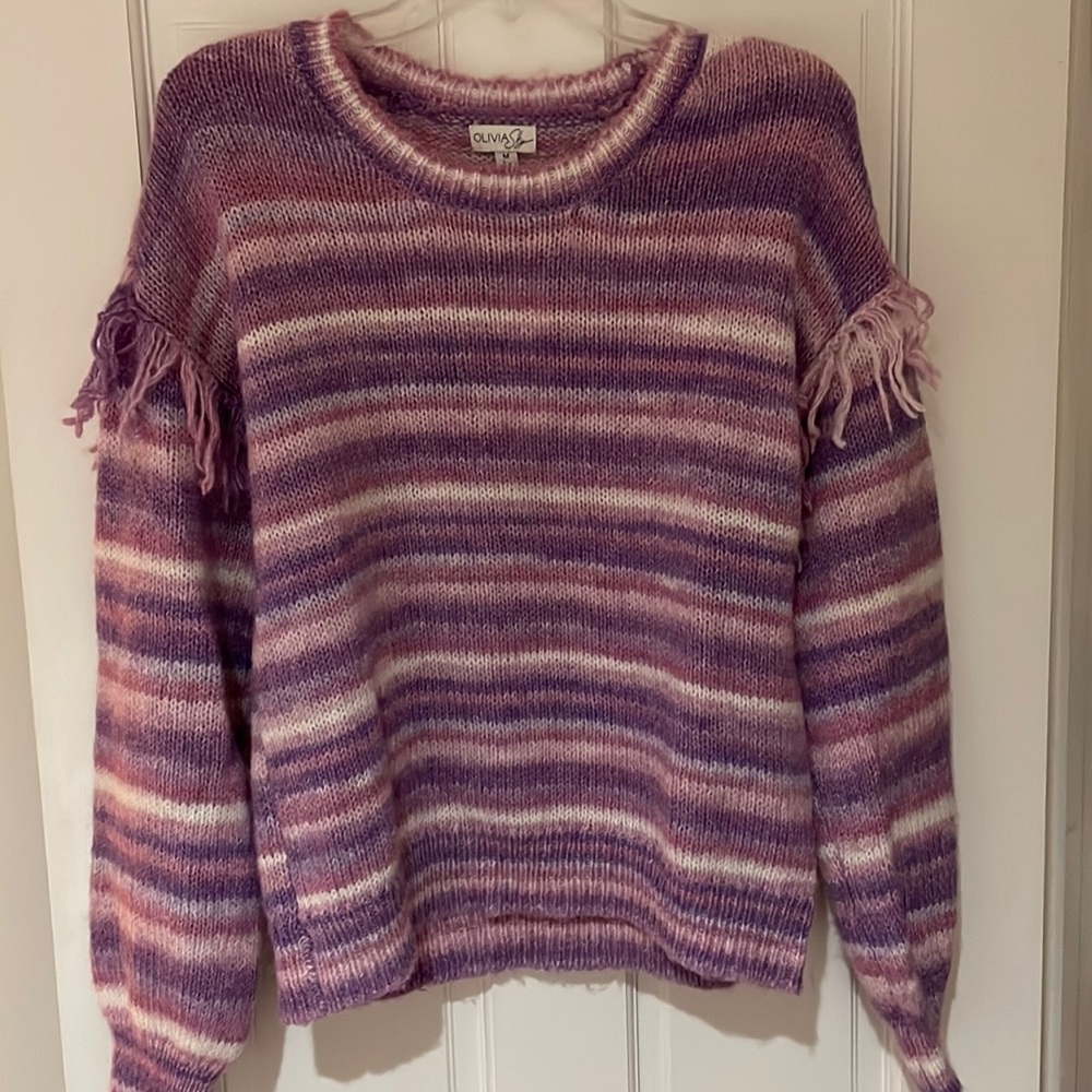 NWT Olivia Sky Purple Pink and White sweater in size medium